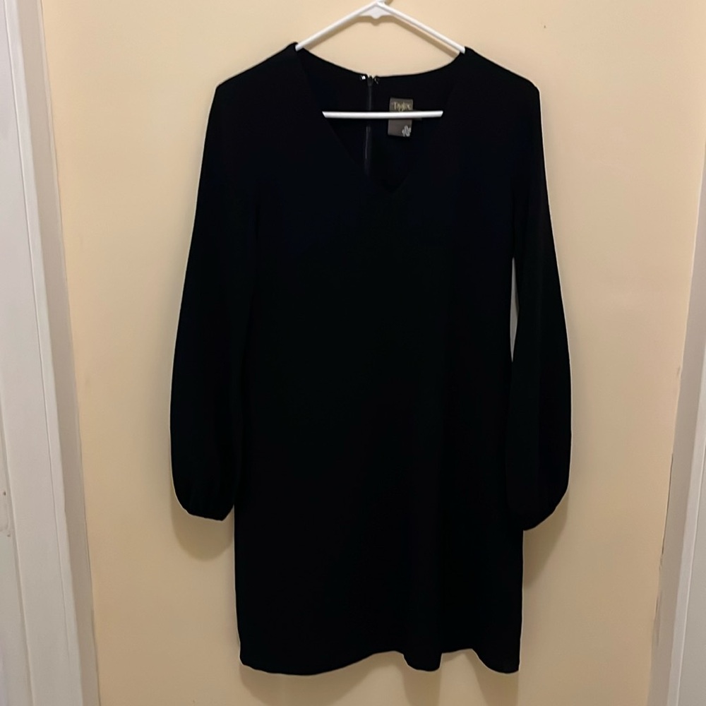 Taylor dress, women’s size 8, black